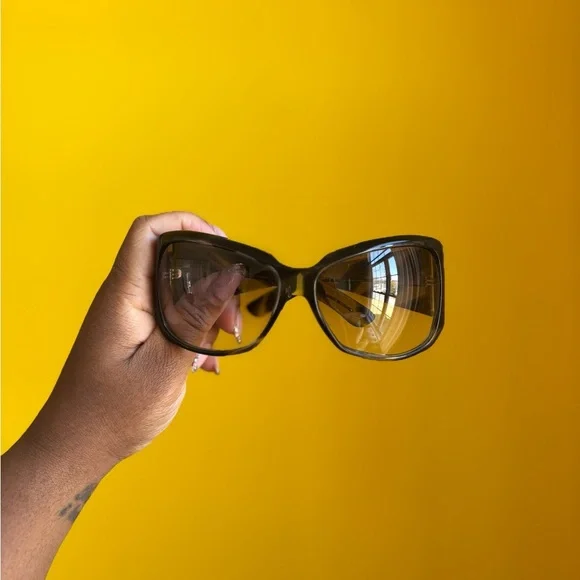 Gucci Sunglasses GG 2902/S Oversized Sunglasses - Picture 3 of 11